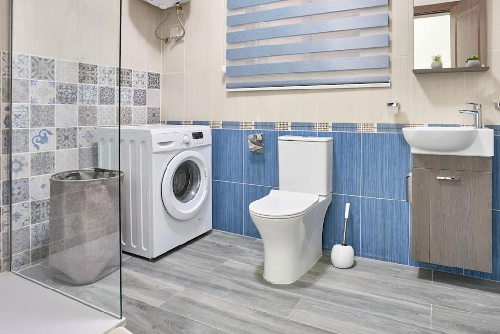 Two Bedroom Apartment In Xemxija, St. Paul'S Bay Buitenkant foto
